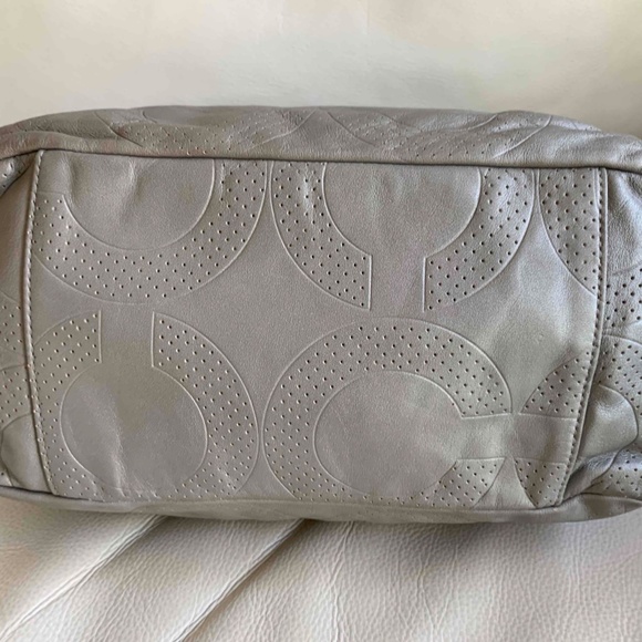 Coach Light Silver Grey Leather Satchel/Shoulder Bag - Picture 7 of 9